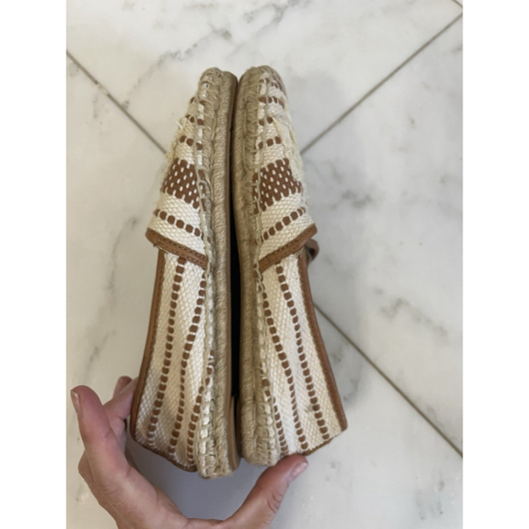 Tory Burch Shaw Flat Espadrille Sandals Slip On Logo Beige US Size 8 Women - Picture 3 of 15